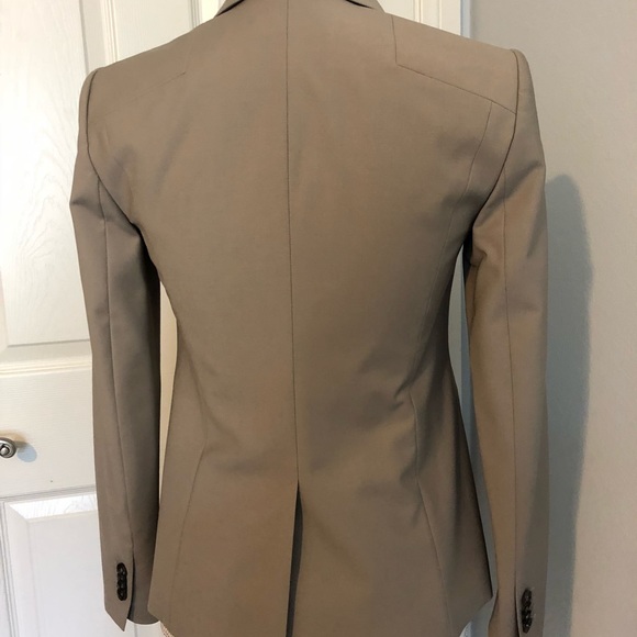 Jacket - Picture 4 of 6